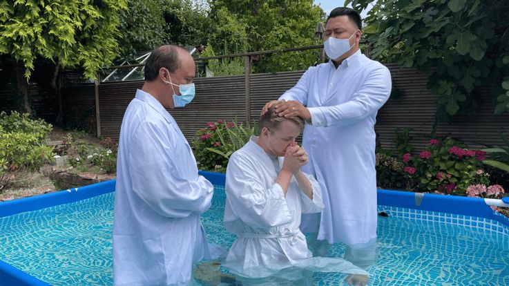 NorthernEurope_Baptism_photo_1_main