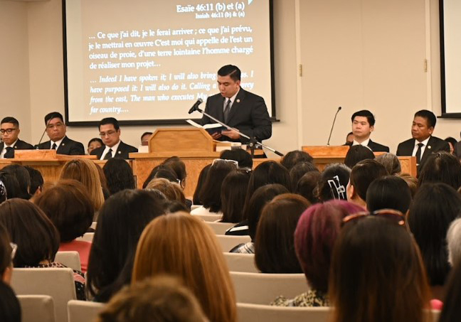 Manitoba District holds bilingual evangelical mission