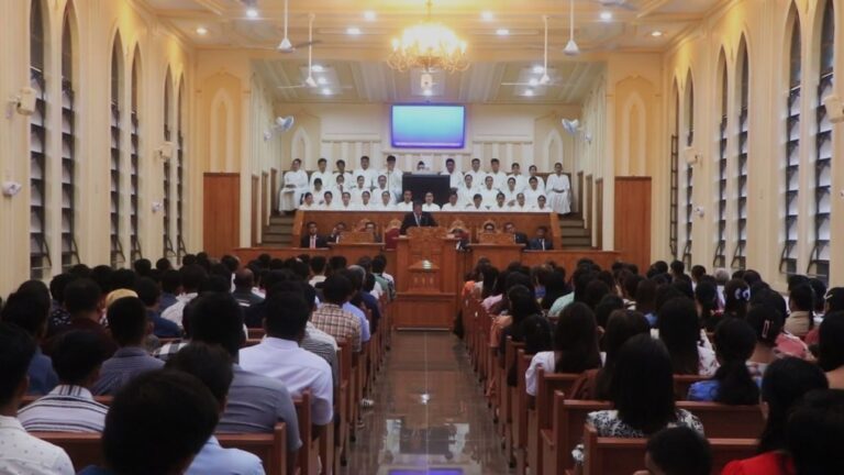 First worship service held in Magallanes after renovation