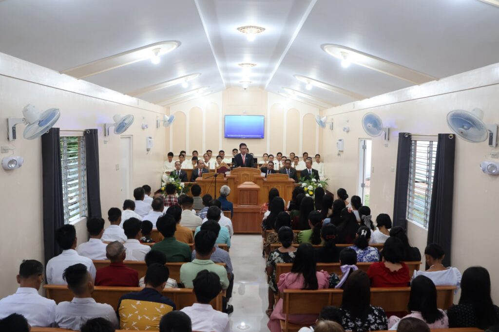 Nabongsoran Congregation dedicates to God new house of worship
