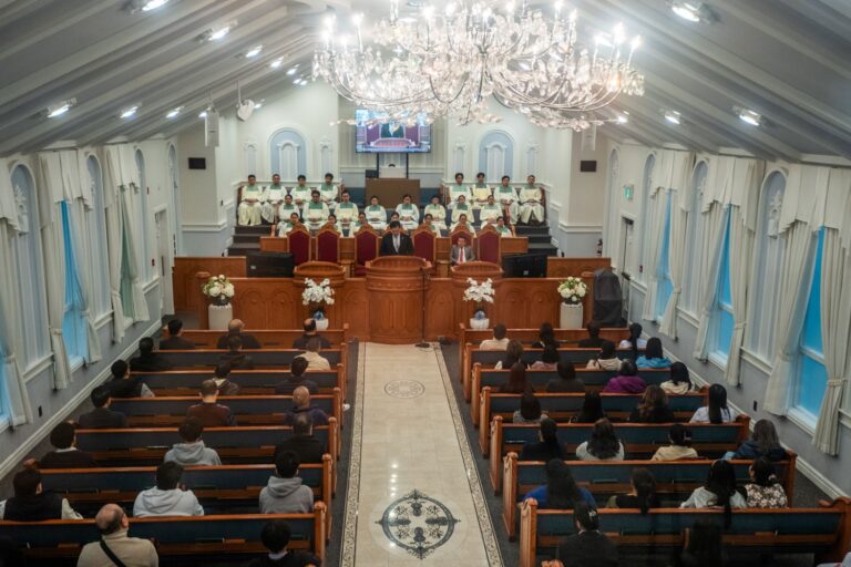 Reason of Christ’s death highlighted during evangelical mission in Victoria, BC