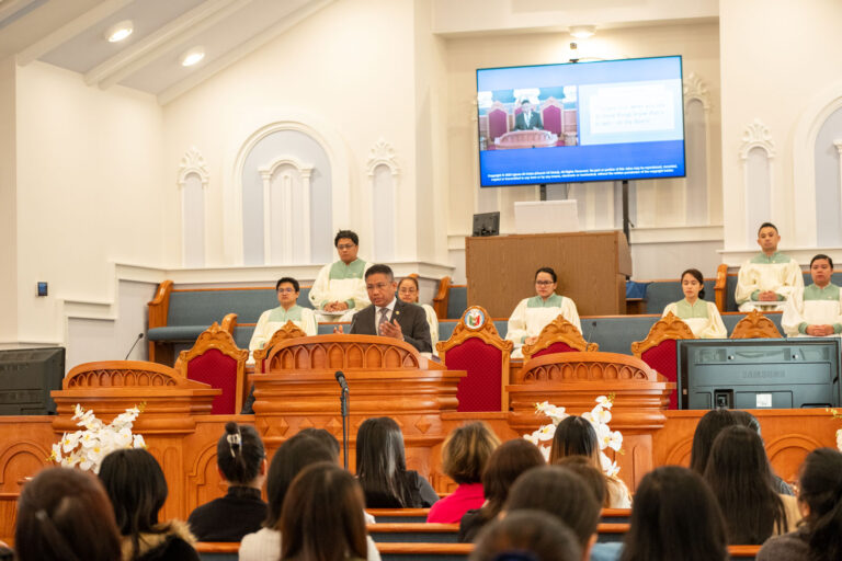 Victoria Congregation thanks God for reaching 21 years, shares faith