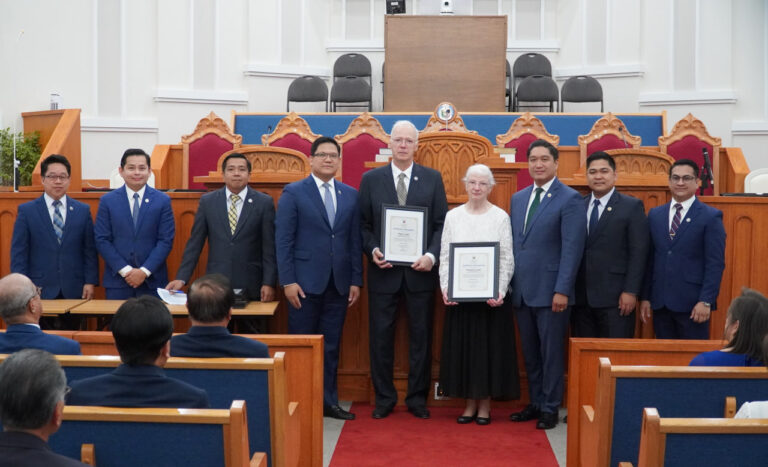 Inspiring: long-time deacons, deaconesses in British Columbia, on commendation