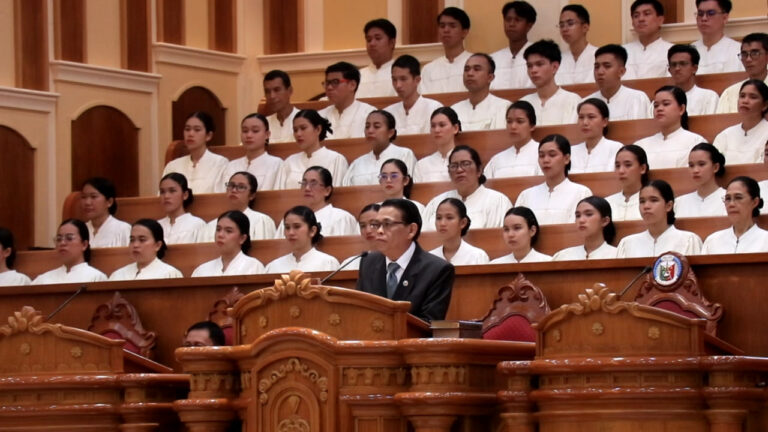 Over 500 took oath during special gathering of Church officers in Iloilo South