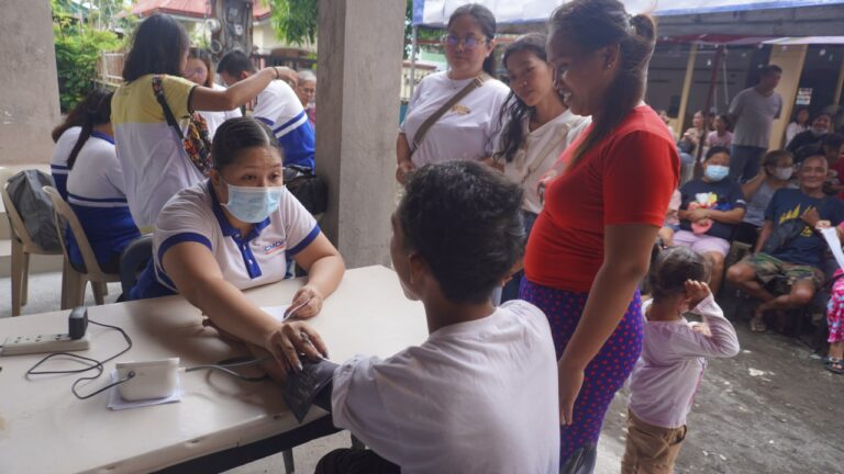 Batangas CMDPS holds medical and dental mission