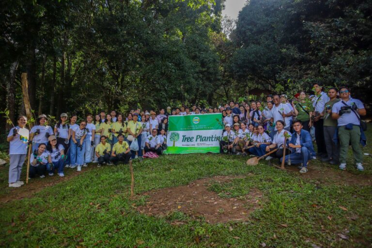 CWS teachers, presidents in Rizal plant 500 seedlings