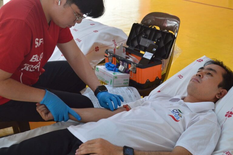 Two congregations in Marikina conduct blood donation activities