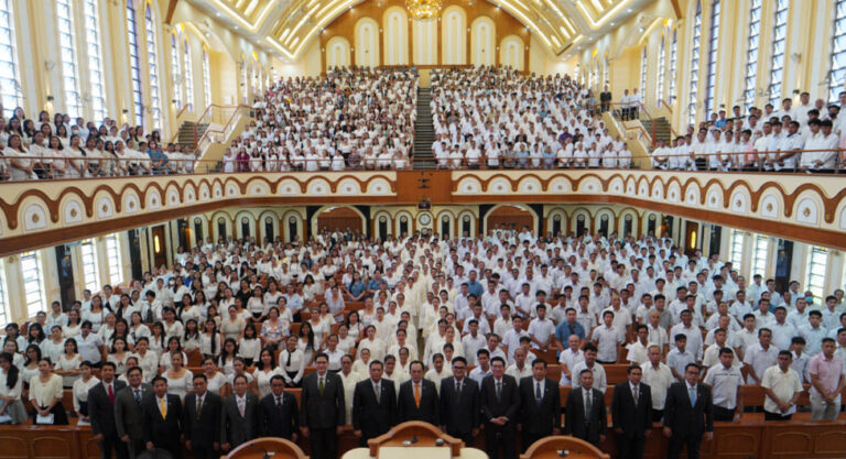 Caloocan North District leadership swears in 600 Church officers