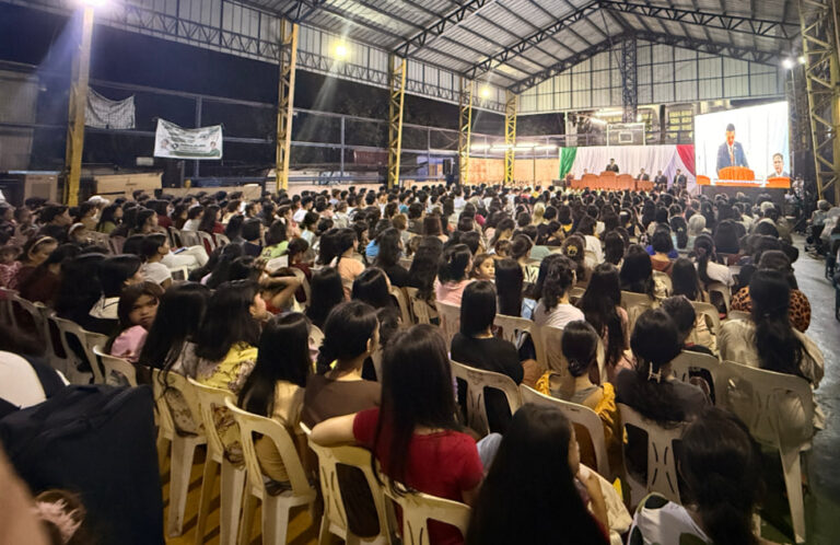 Camarin, Maligaya bring over a thousand guests to evangelical mission