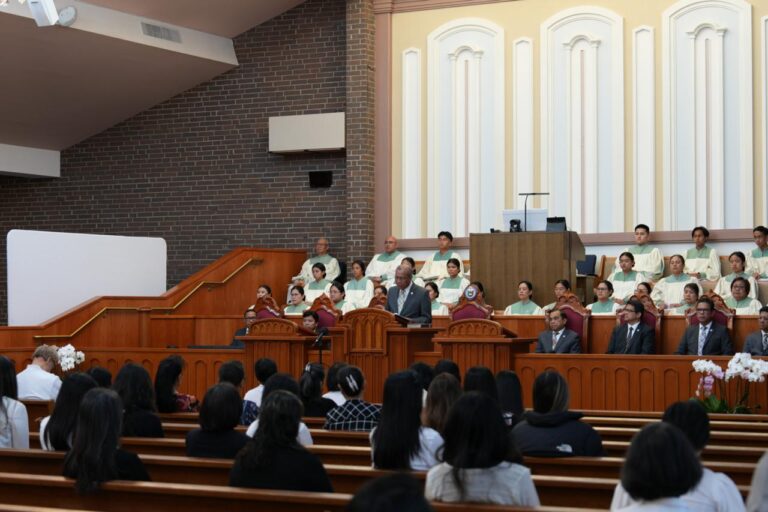 Baptism in NE California inducts converts