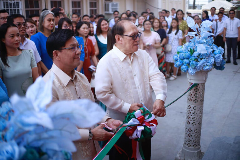 Capas, Tarlac District inaugurates new office building
