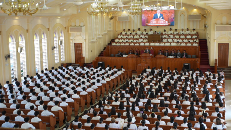 Over 1900 choir members attend special gathering in Paniqui, Tarlac District