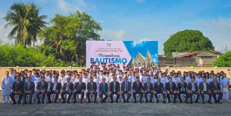 Districts the world over baptize new members for INC’s 112th year